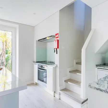 Mbird Lapa River View Duplex Daire *